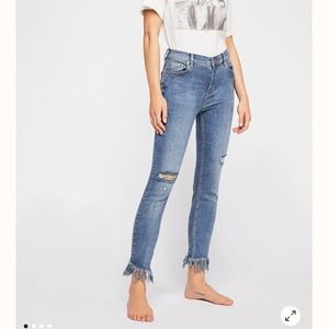 Free People Great Heights Frayed Skinny Jeans